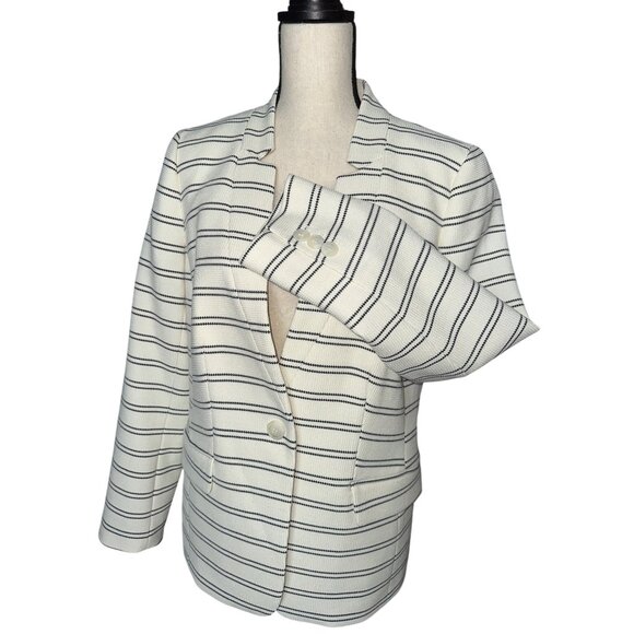 NWT Talbots Aberdeen Ivory & Black Striped Blazer Single Button Lined Size 12 - Picture 4 of 7